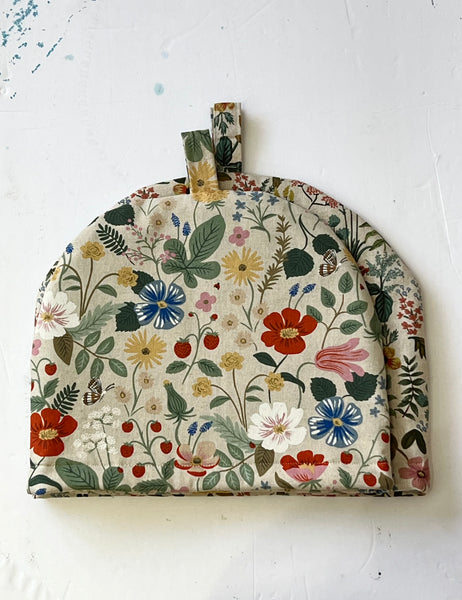 Tea Pot Cozy, Quilted Linen, 4-6 Cup, Rifle Paper Co, Strawberry Fields Natural
